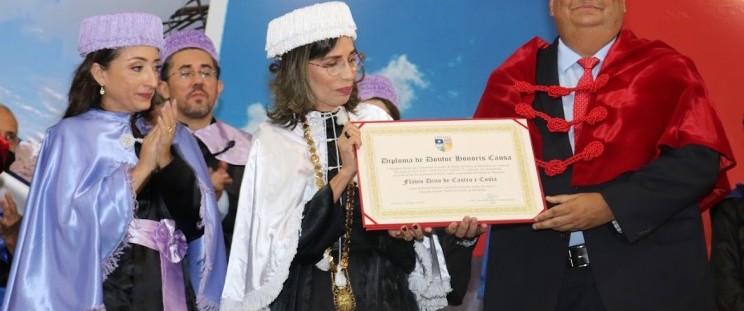 O título Doutor Honoris Causa é a honraria de maior destaque concedida por uma instituição de ensino superior