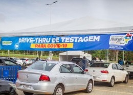 Drive-thru de testagem de Covid identifica infectados e ajuda na contenção do contágio
