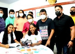Entrega de obras em Timon